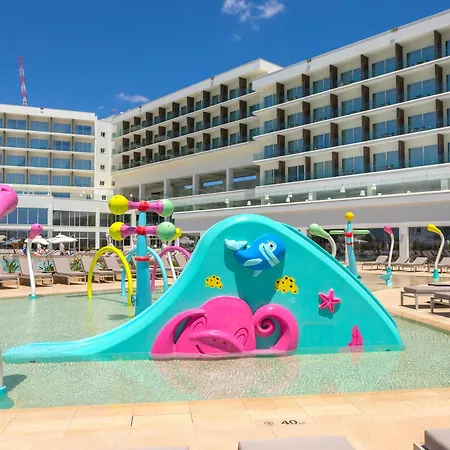 The Healthy Stay-padel, Pool&fitness Отель 5*