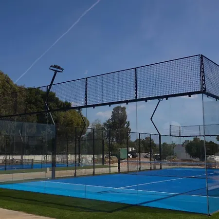 The Healthy Stay-padel, Pool&fitness Айя-Напа