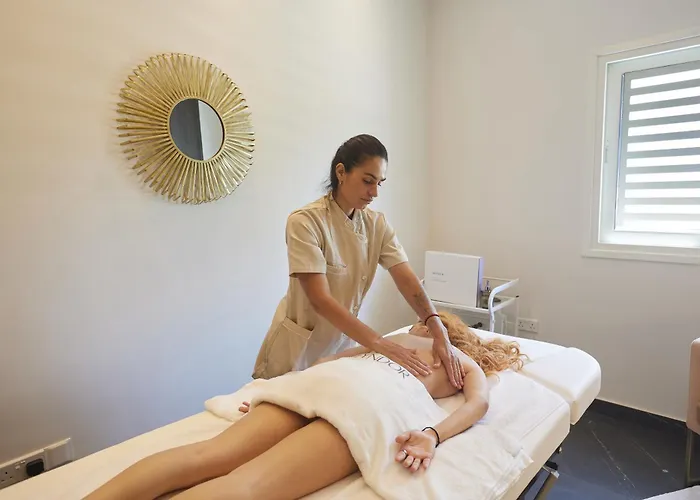 The Healthy Stay-padel, Pool&fitness Hotel 5*