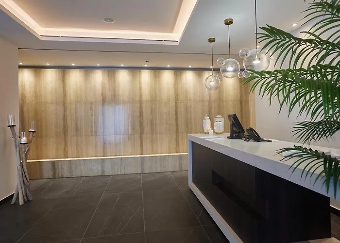 The Healthy Stay-padel, Pool&fitness Hotel 5*