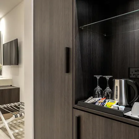 Hotel The Healthy Stay-padel, Pool&fitness