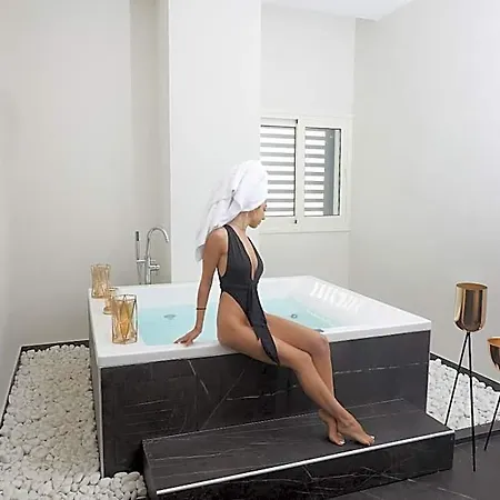 Hotel The Healthy Stay-padel, Pool&fitness