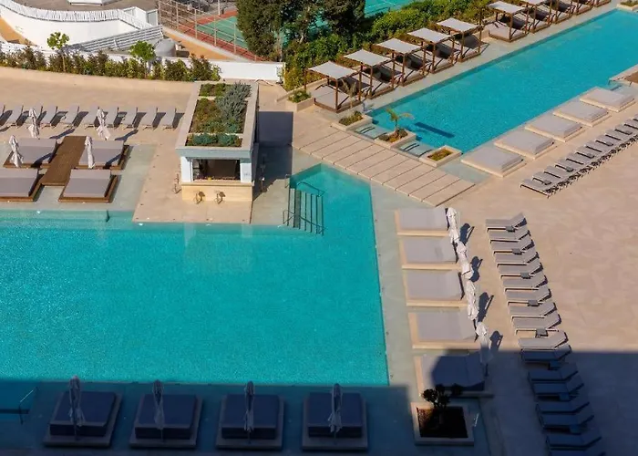 The Healthy Stay-padel, Pool&fitness 5* Ayia Napa