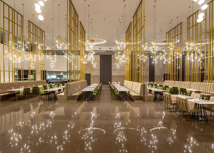 Hotel The Healthy Stay-padel, Pool&fitness