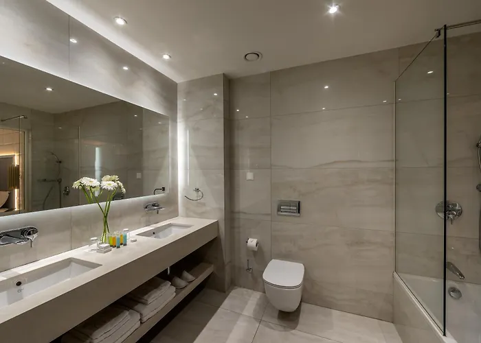 The Healthy Stay-padel, Pool&fitness Hotel 5*