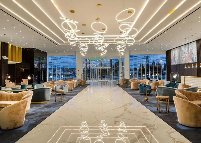 The Healthy Stay-padel, Pool&fitness